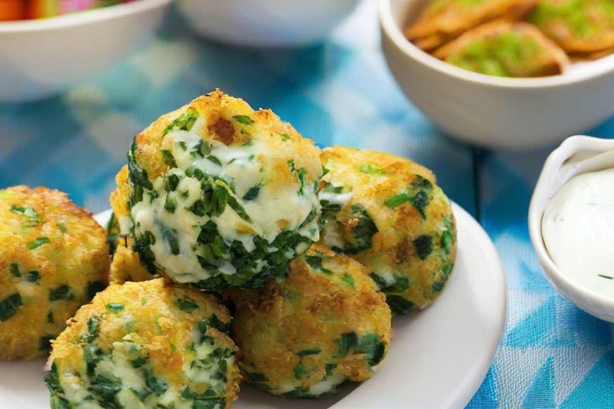 Crispy Cheesy Spinach Skeevers